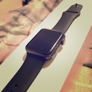 Apple Watch series 3 cellular + GPS